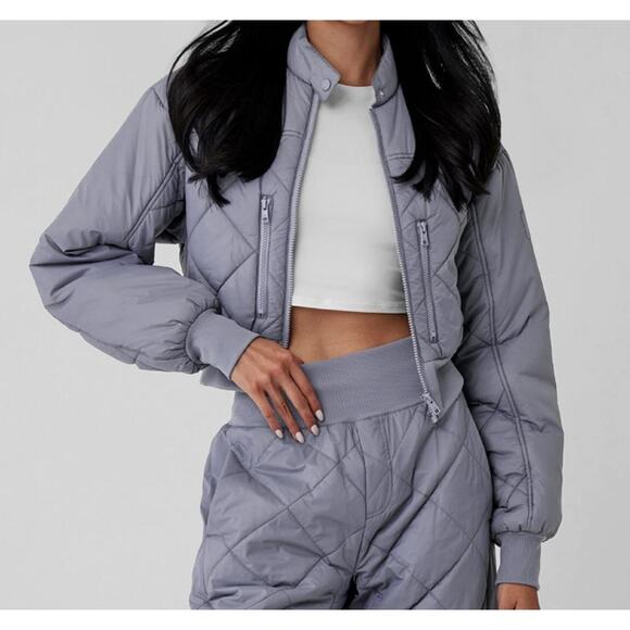 Alo Yoga Jacket Womens Extra Small XS Fog Gray W4535R Quilted Bomber Puffer NWT - Picture 1 of 11